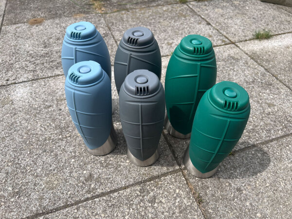 2 in 1 Trinkflasche mit Silikonnapf